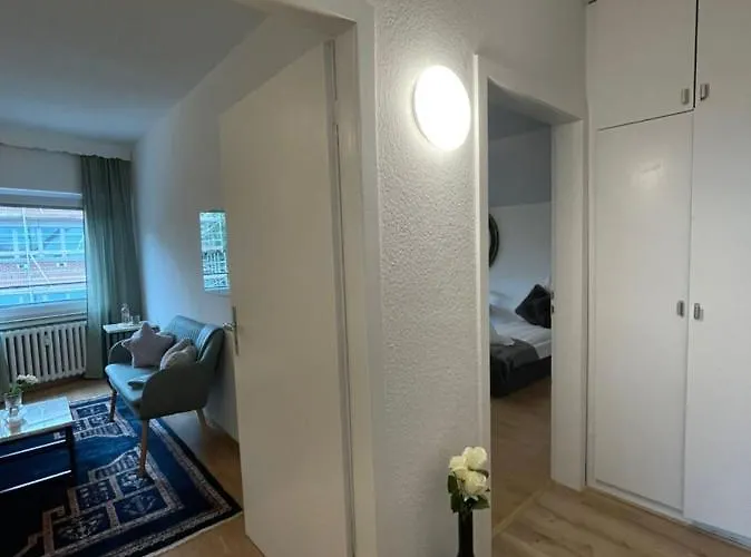 Apartment Dachwohnung Am Rhein Neben Die Schokoladenmuseum