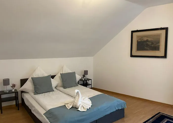 Dachwohnung Am Rhein Neben Die Schokoladenmuseum